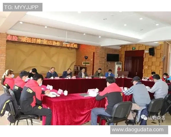 武汉攀岩队与深圳攀岩队赛后复盘及比赛经验分享分析 武汉攀岩队与深圳攀岩队赛后复盘及比赛经验分享分析